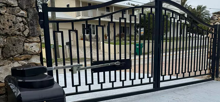 Swing Gate Opener with Keypad Vallejo